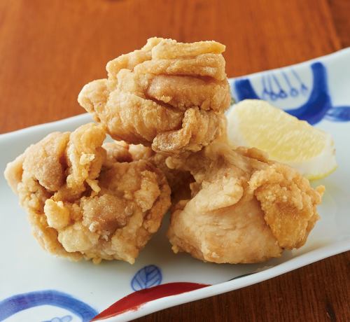 Salt-fried chicken thigh "Nakatsu Karaage"