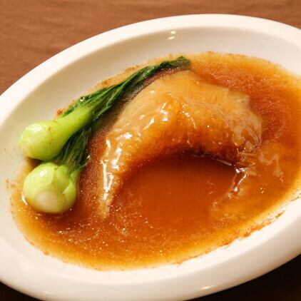 Braised Shark Fin with Shrimp Roe