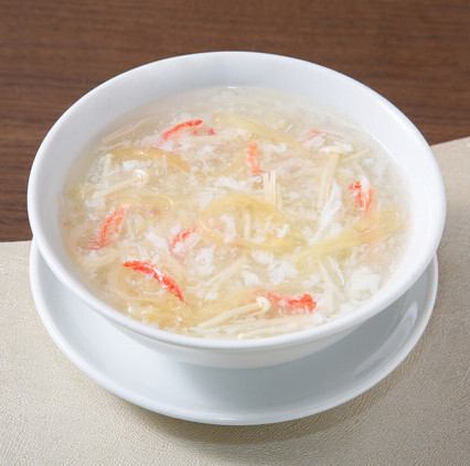 Shark fin soup with crab and egg white