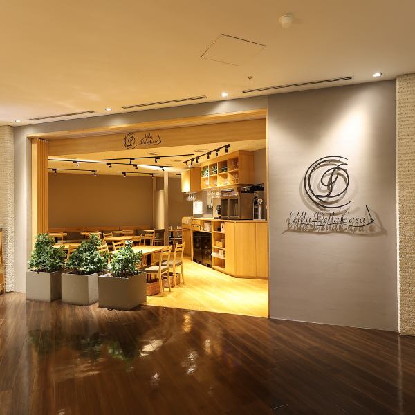 【从东宝线大通站6号出口步行约1分钟】在札幌市丰平区经营了33年的知名意大利餐厅Bettei,在大通开设了新店!从“本地意大利餐厅”到“都市意大利餐厅”。它可用于各种场合,例如女生之夜、妈妈之夜、家庭聚会、宴会和派对。我们正在等待您的来访。