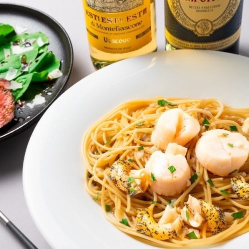 我们推荐的菜品:“北海道海螺扇贝蒜蓉意面”