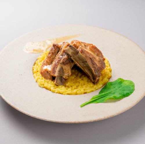 豚肉スペアリブのオッソブーコ風