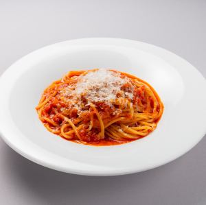 自家製パンチェッタのアマトリチャーナ