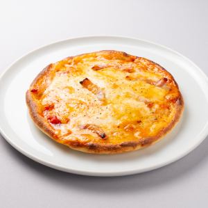 自家製パンツェッタのピザ