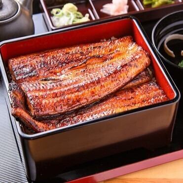 【テイクアウトご注文】上うな重 松 2900円（鰻 まるまる一尾を使ったうな重となります）