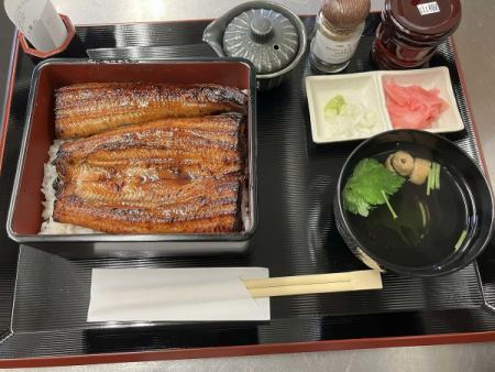 【外卖订单】高级鳗鱼饭 - 竹筒 - 2500日元（此鳗鱼饭使用3/4条鳗鱼）