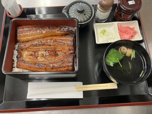 【外卖订单】高级鳗鱼饭 - 竹筒 - 2500日元（此鳗鱼饭使用3/4条鳗鱼）