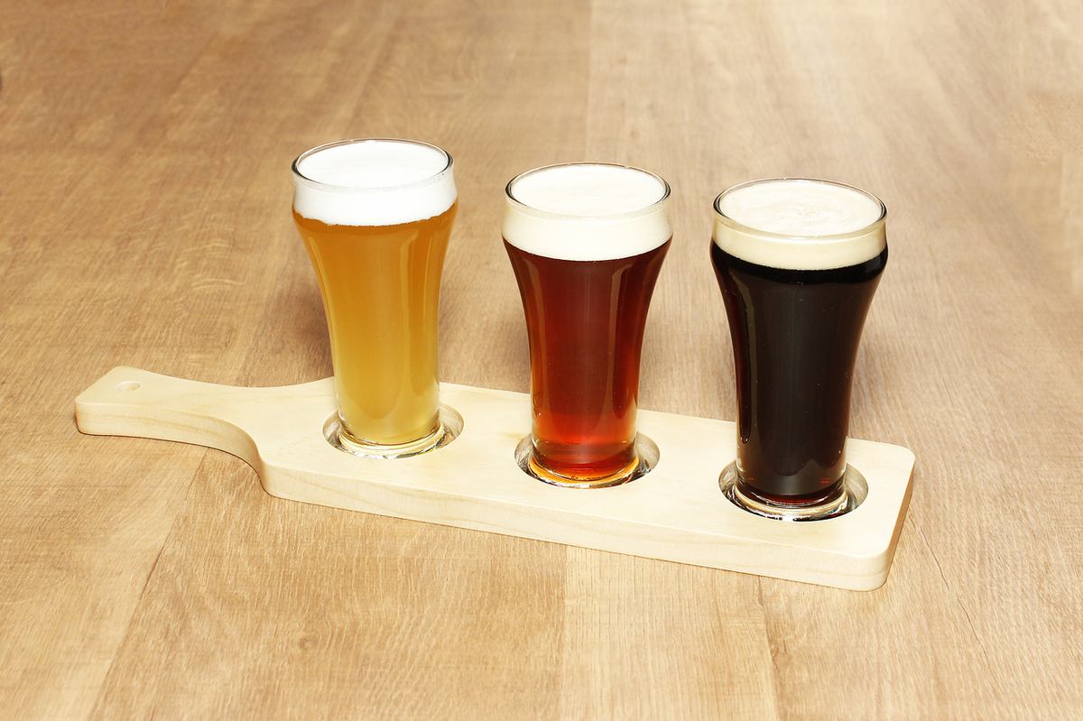 季節のオリジナルクラフトビールや、世界各国のビールまで！