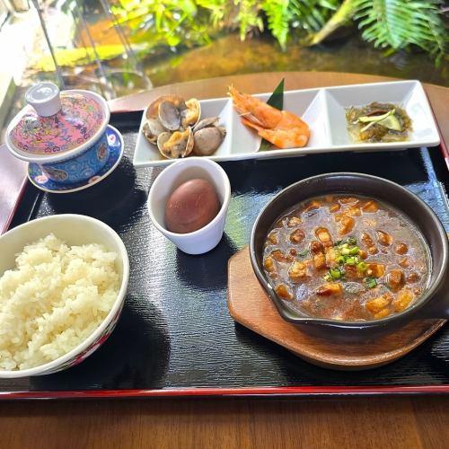 ◆ルーローハン定食