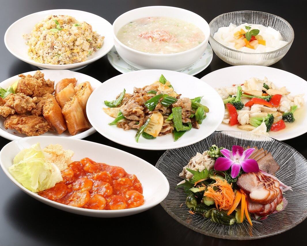 We are accepting various banquets! Course dishes from 4000 yen are available ♪