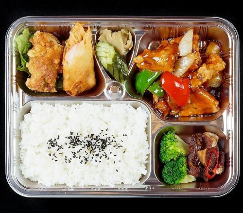 Deluxe bento (sold out from January 2nd to 3rd)