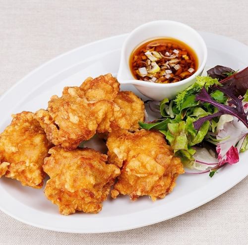 Deep-fried young chicken ~with yurin chi sauce~