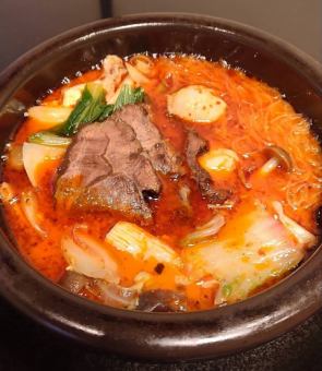 牛すね肉の麻辣湯