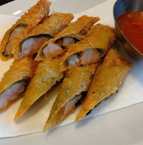 海老と蓮根の湯葉揚げ