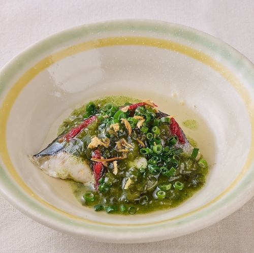 鰆の蒸し物　花にらソース　(１名様分)