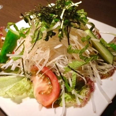 무 깔끔한 일본식 샐러드