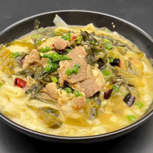 酸辣牛肉刀削麵