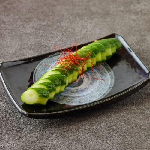 きゅうりの一本漬け/塩キャベツ