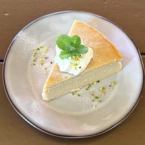 自家製チーズケーキ