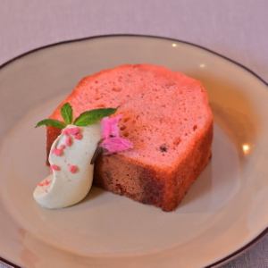 桜パウンドケーキ