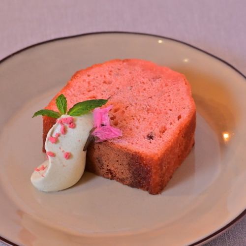 桜パウンドケーキ