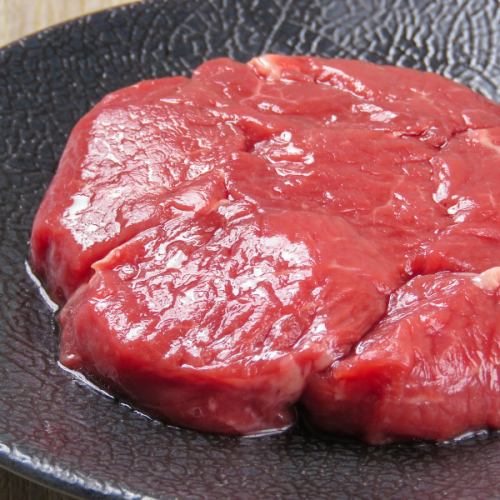 赤身極上！一頭からわずかの希少部位◎ラムヒレ
