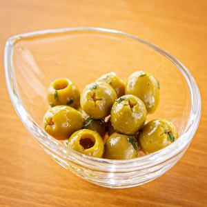 Marinated olives