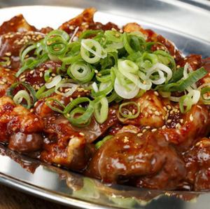 鶏ホルモンの盛り合わせ