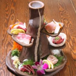 <Limited quantity!!> Pure domestic horse meat sashimi and freshly slaughtered chicken, full bloom Nihonichi assortment