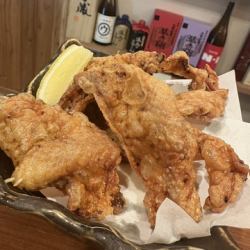 鶏皮唐揚げ