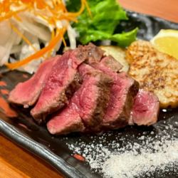 国産馬肉のステーキ