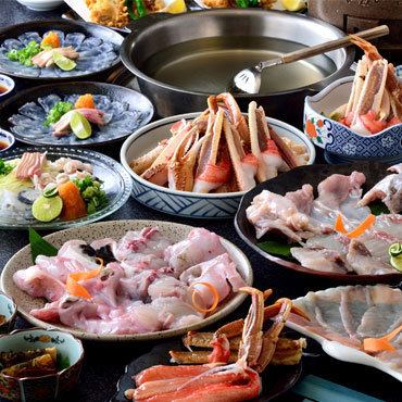Luxurious full course where you can enjoy both crab and fugu from 6,500 JPY (incl. tax)