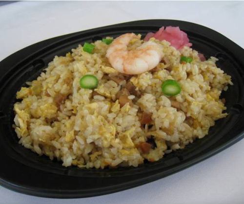 [Lunch box] Gomoku fried rice