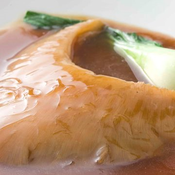 Shark fin simmered in Shanghai traditional style