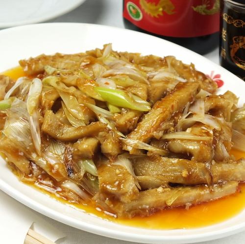Spicy stir-fried beef offal