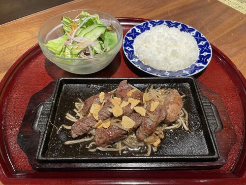 [Special lunch]がっつりガーリックステーキ