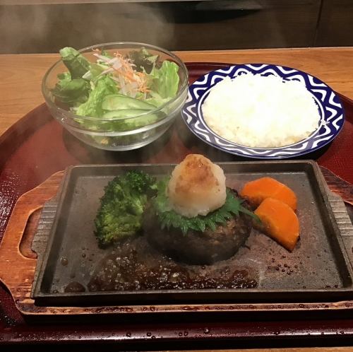 松阪牛入りハンバーグランチ