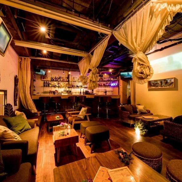 団体様大歓迎♪貸切パーティーも受付中！開放感のあるラウンジ☆貸切宴会のご予約は15名様から60名様まで承ります！送別会や歓迎会、会社宴会や結婚式二次会に♪個室で宴会もできます！