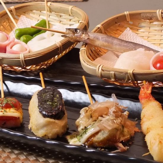 It is a shop where you can enjoy crispy kushikatsu and the owner's specialty dishes!