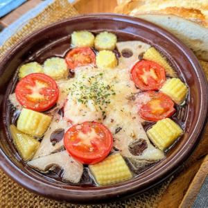 미니 토마토와 영 옥수수와 연근 치즈 아히요