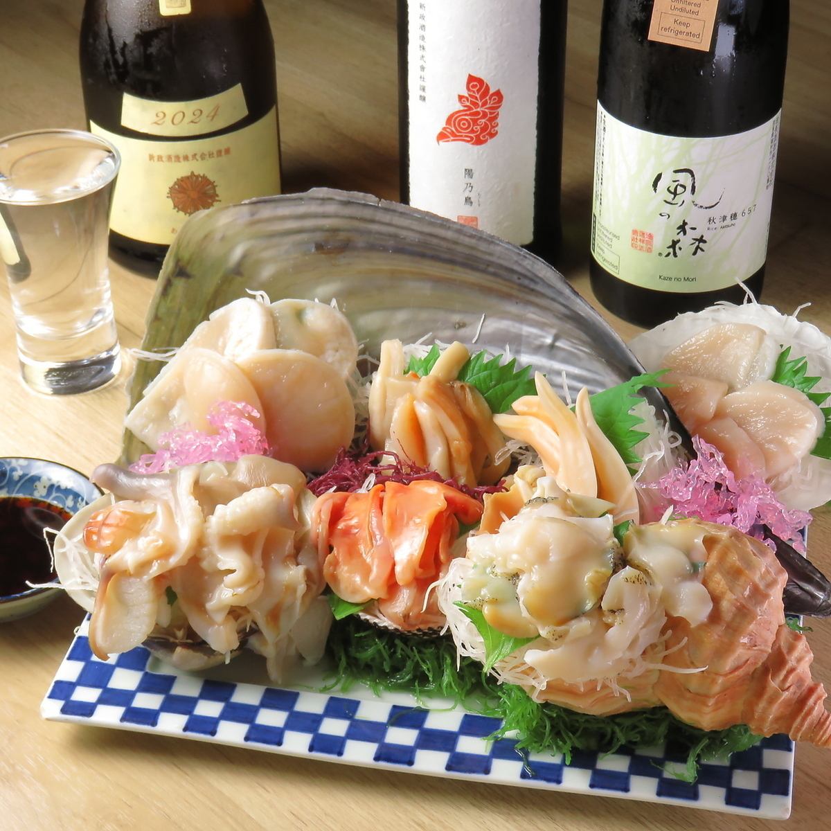 季節の貝料理を楽しむ、海鮮好きにうれしい一軒