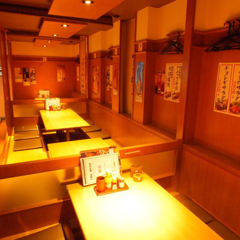 焼鳥1本165円(税抜)～!全品国産鶏肉を使用。こだわりの鶏料理＆炭火焼をご堪能下さい!