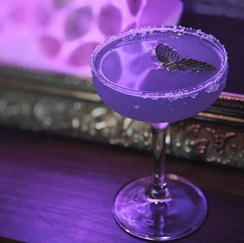 贅沢な一杯、無限の楽しみ