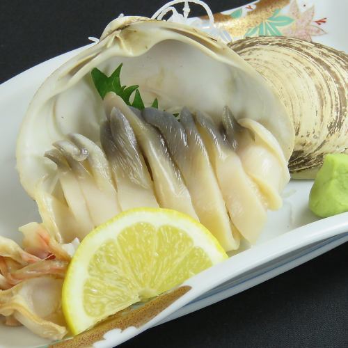 Live surf clam sashimi