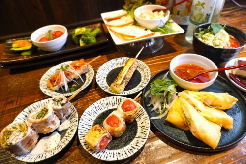 各種宴会に!野菜巻き串×生ビール飲み放題付きコース!