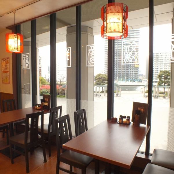 We also have seats that are perfect for small meals.Relax and relax and enjoy the authentic Chinese food to your heart's content! Bright and open space is perfect for casual dinner sessions with family and friends ◎ Please also consult with various banquets, parties etc. Please feel free to contact us.