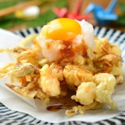 エビと野菜のかき揚げたれ