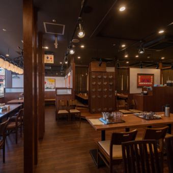 落ち着いた空間でお食事♪会社帰りにお食事をリーズナブルに美味しくお楽しみ下さい。