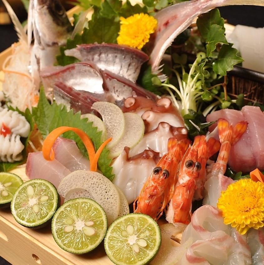 Directly managed by a long-established fish shop that has been in business for 50 years! If you want to enjoy seafood, leave it to [Uoya]