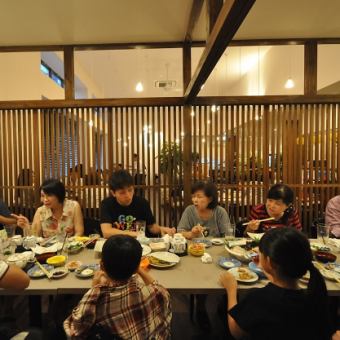 Convenient for family gatherings! We can accommodate large, medium and small groups of people.
